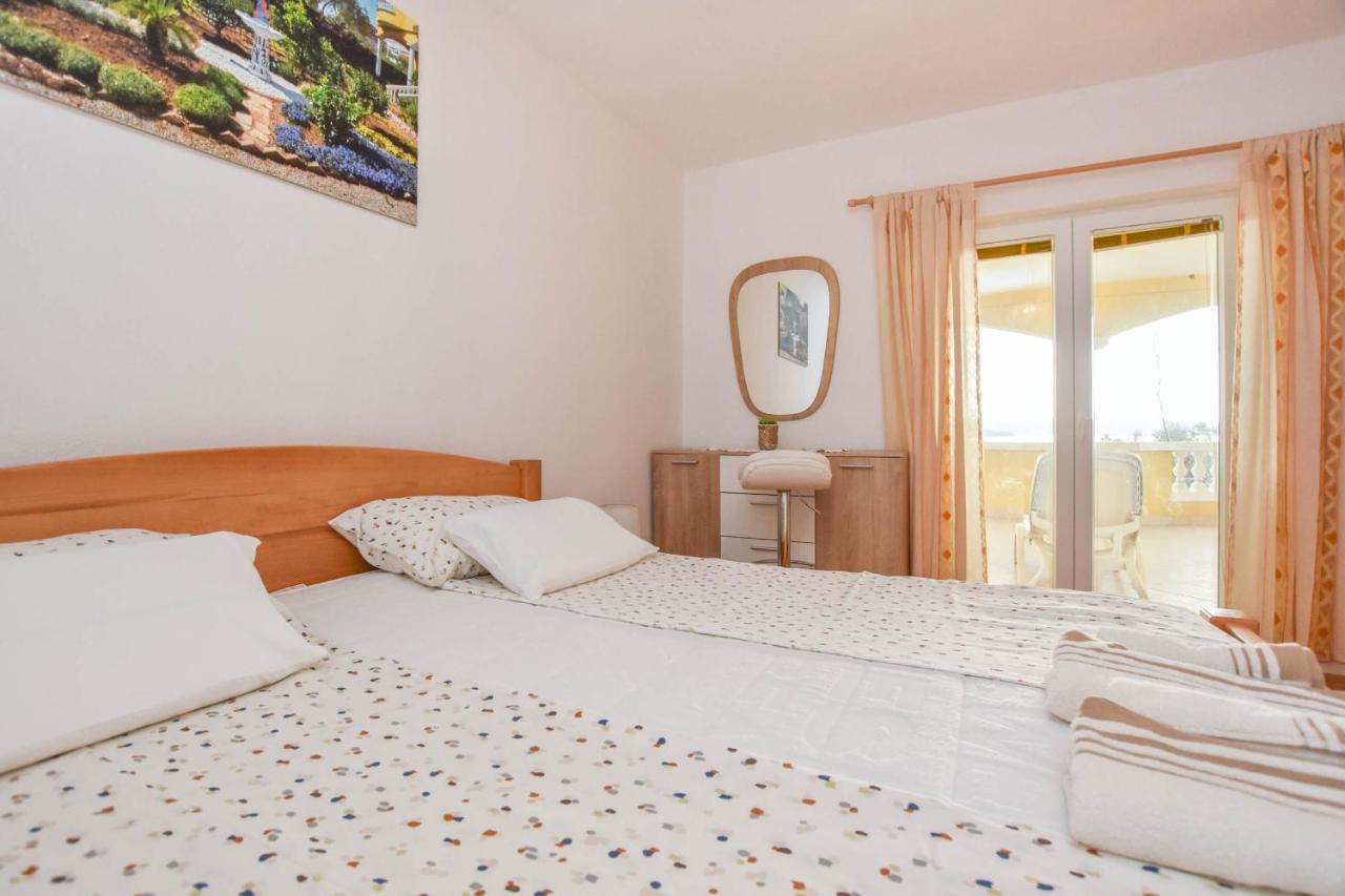 Apartment Dandelion Biograd Na Moru