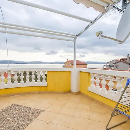 Apartments Dandelion Biograd Na Moru Exterior photo