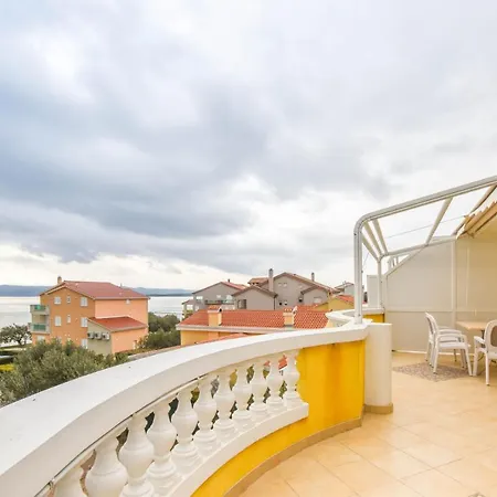 Apartments Dandelion Biograd Na Moru Exterior photo