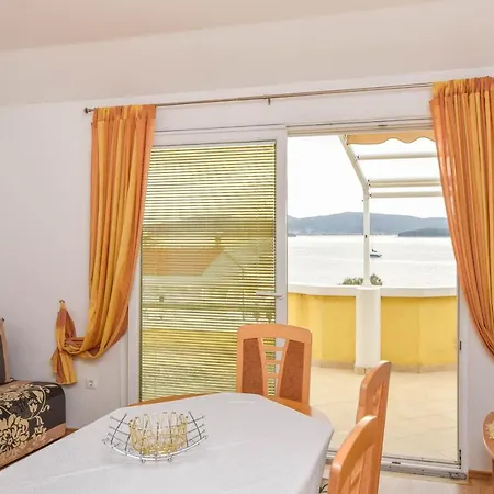 Apartments Dandelion Biograd Na Moru Exterior photo