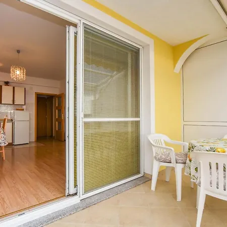 Apartments Dandelion Biograd Na Moru Exterior photo