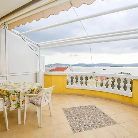 Apartments Dandelion Biograd Na Moru Exterior photo